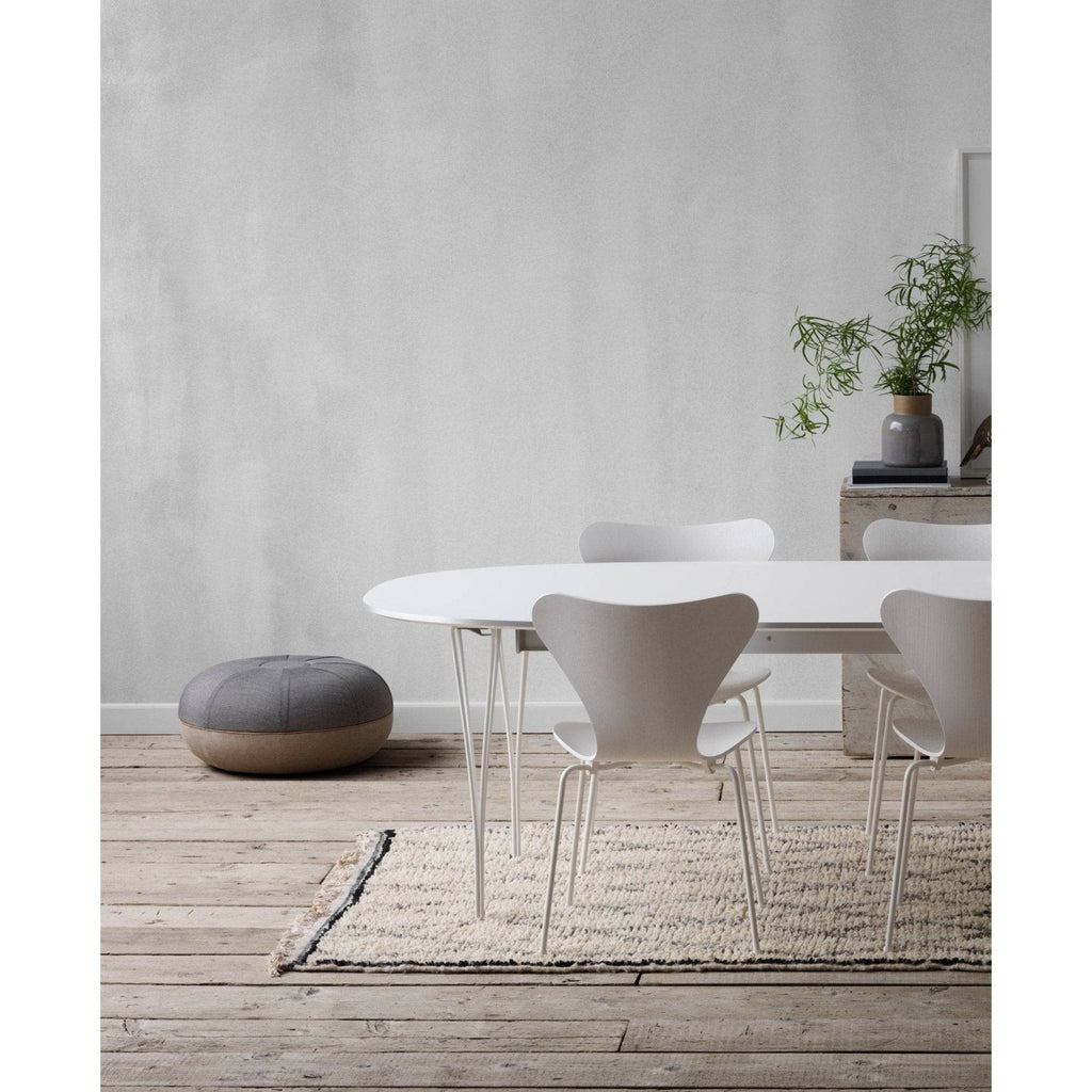 Super Ellipse dining extendable table by Fritz Hansen Shop at