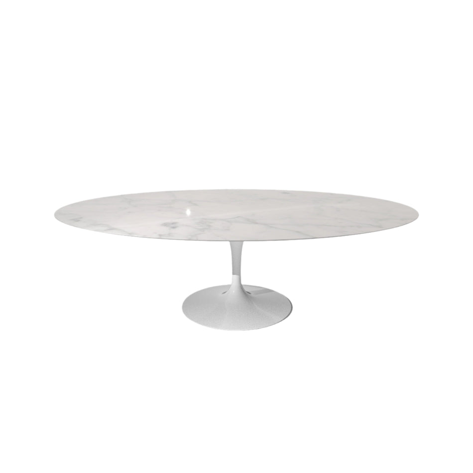 Saarinen Dining Table Oval - White Base