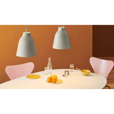 Series 7™ 3107 | Lacquered | Fritz Hansen | Skandium London