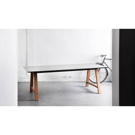 Andersen Furniture - T1 extendable table - Skandium London