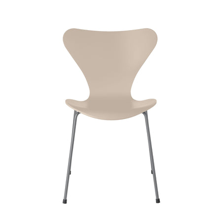 Series 7™ 3107 | Lacquered | Fritz Hansen | Skandium London