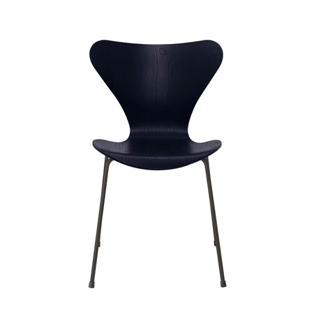 SERIES 7™ 3107 | Coloured Ash | Fritz Hansen | Skandium London