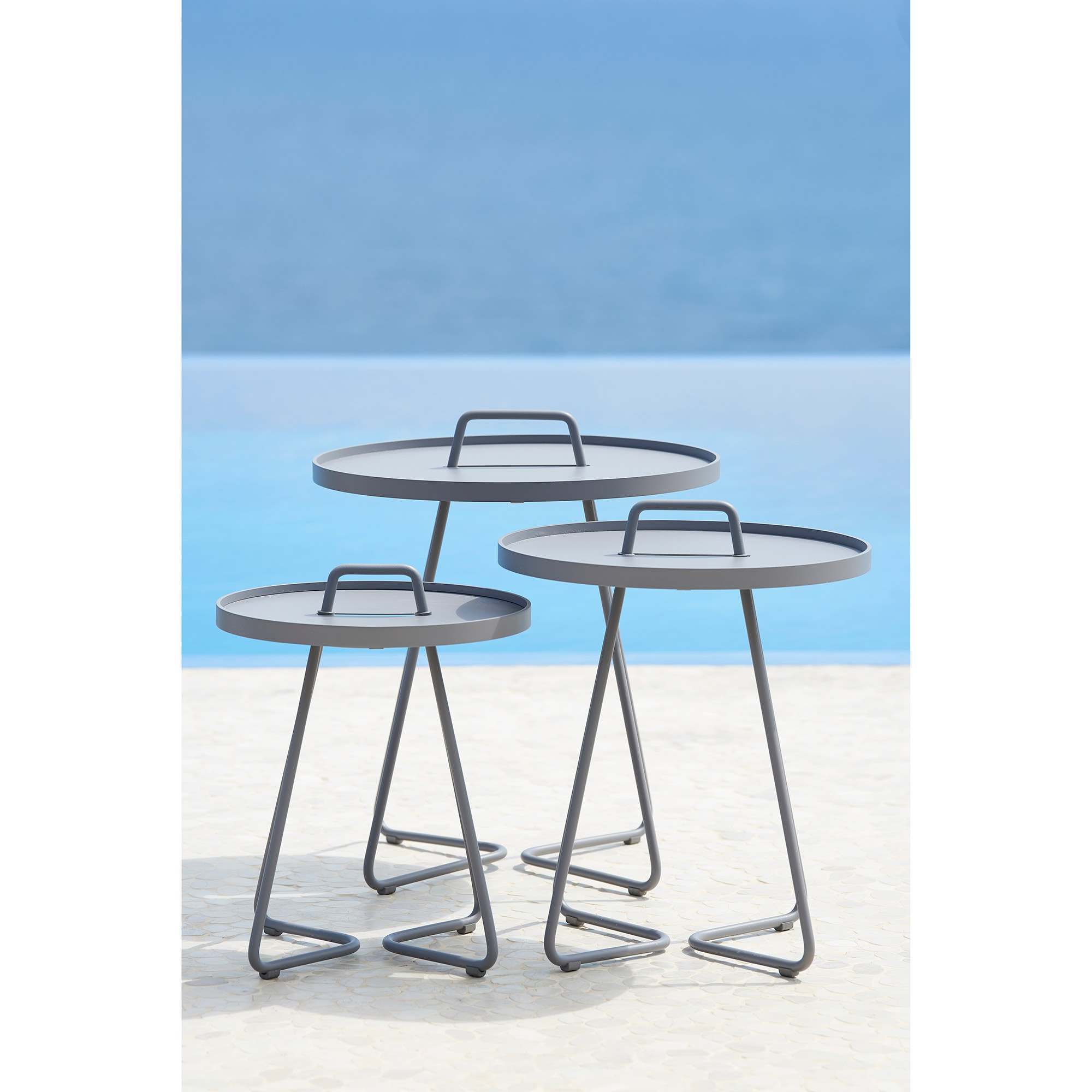 Cane-line - On-the-Move Side Table - Skandium London