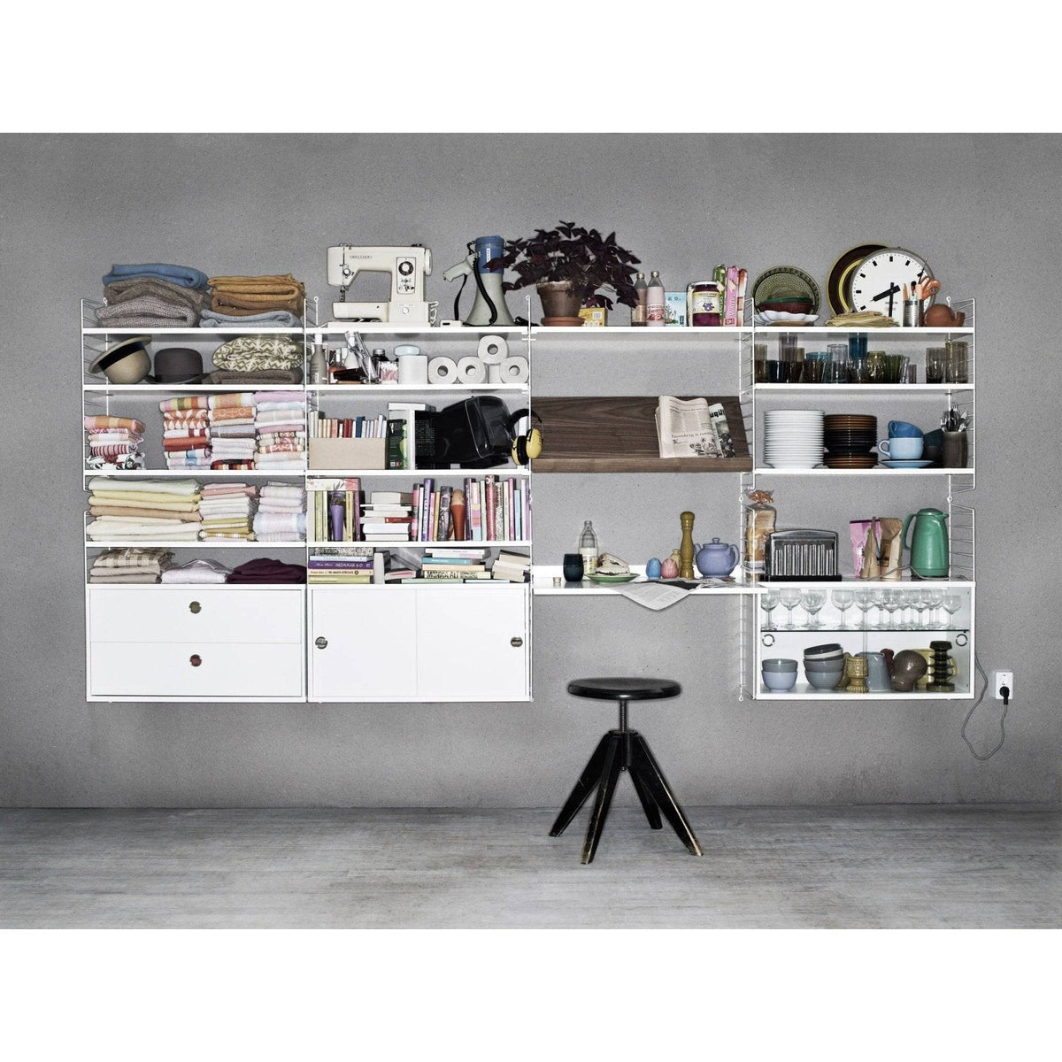 String - Magazine Shelf - Wood - Skandium London