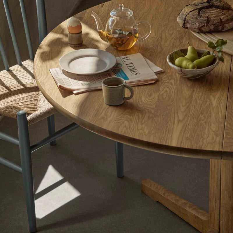 C69E Ry Dining Table