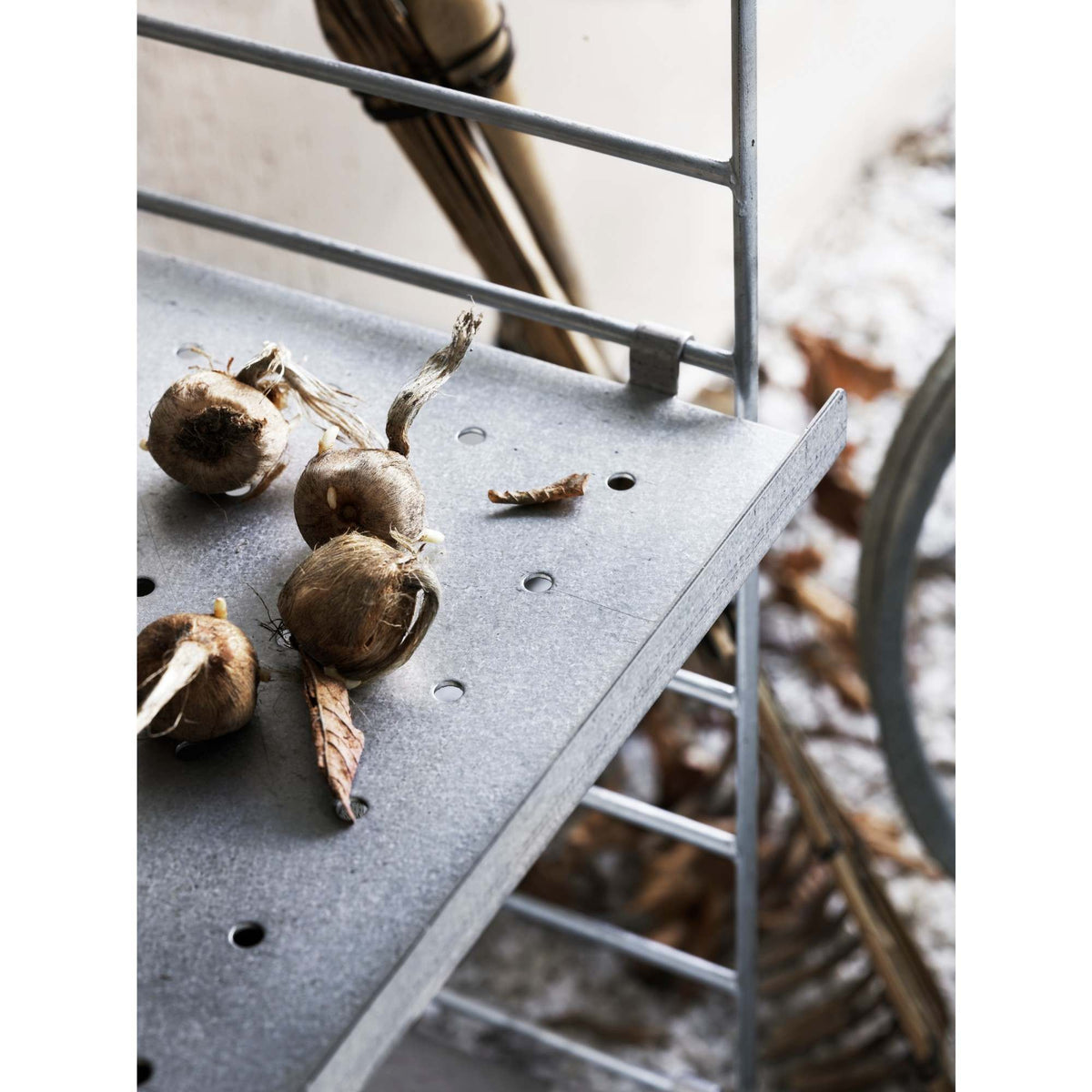 String - Metal Shelf - Galvanised for Outdoor - Skandium London