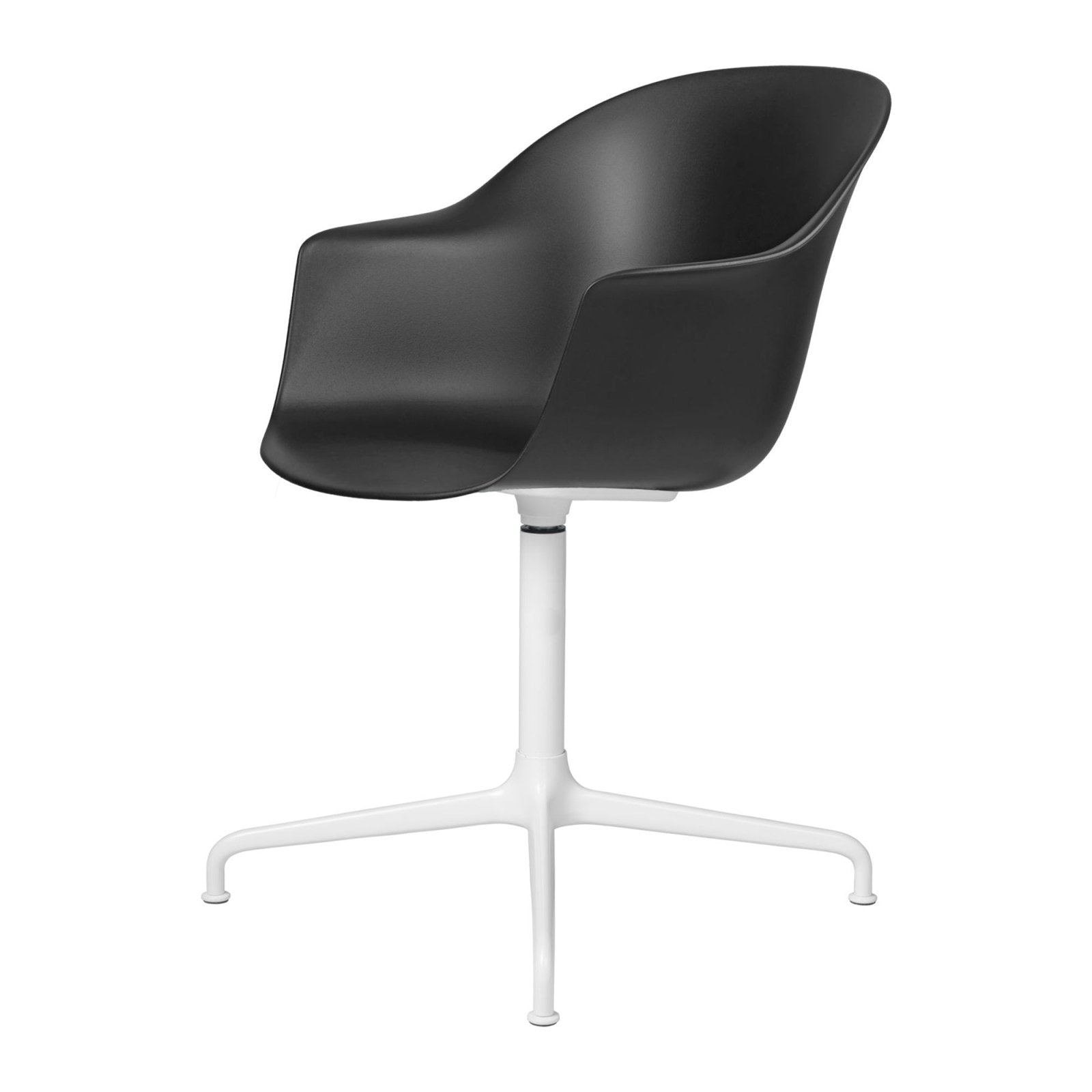 Gubi - Bat Meeting Chair - Skandium London