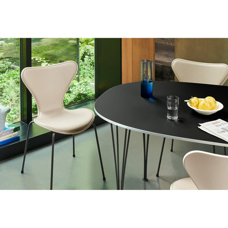 Fritz Hansen - Super-Ellipse™ table - Skandium London