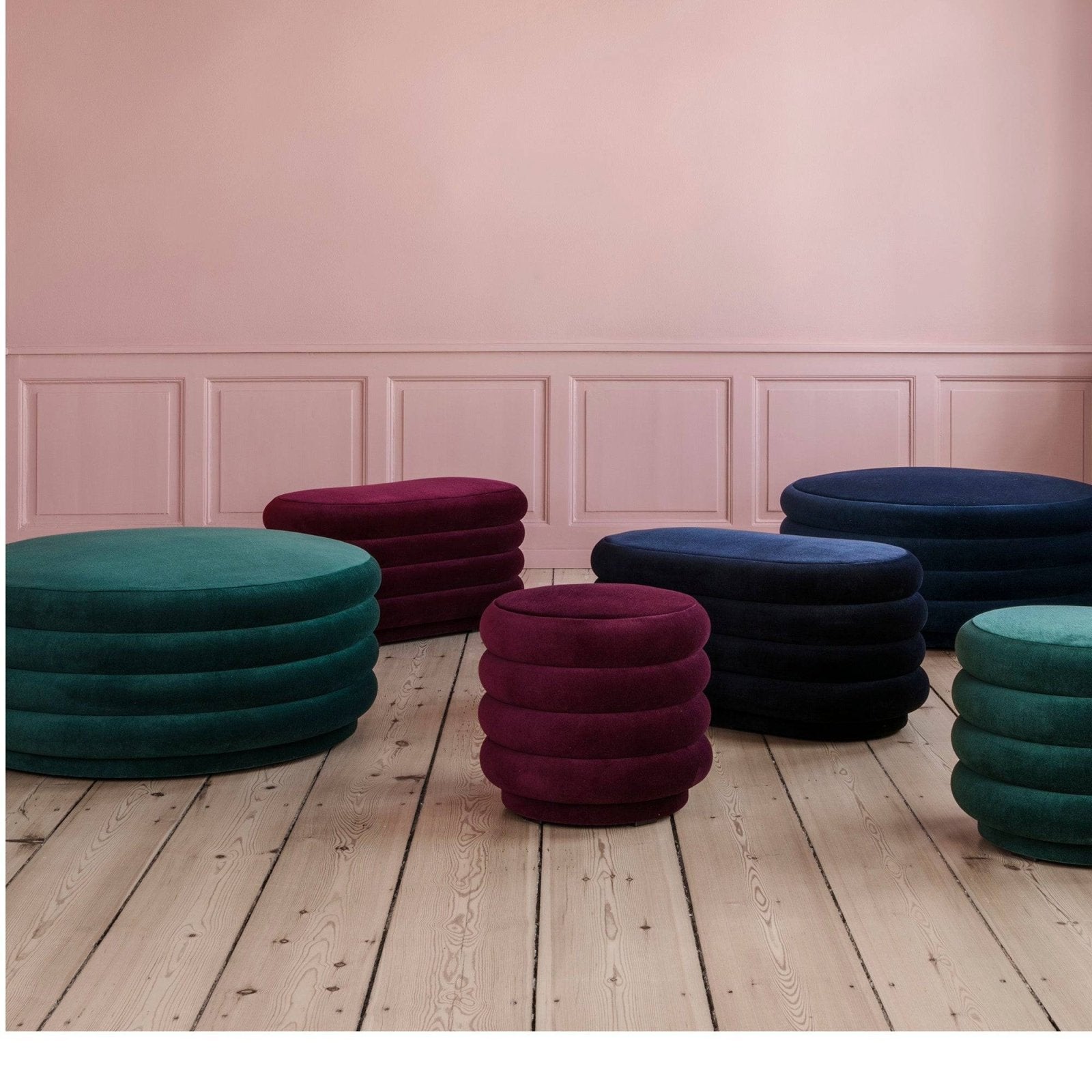 Ferm Living - Round pouf - faded velvet - Skandium London