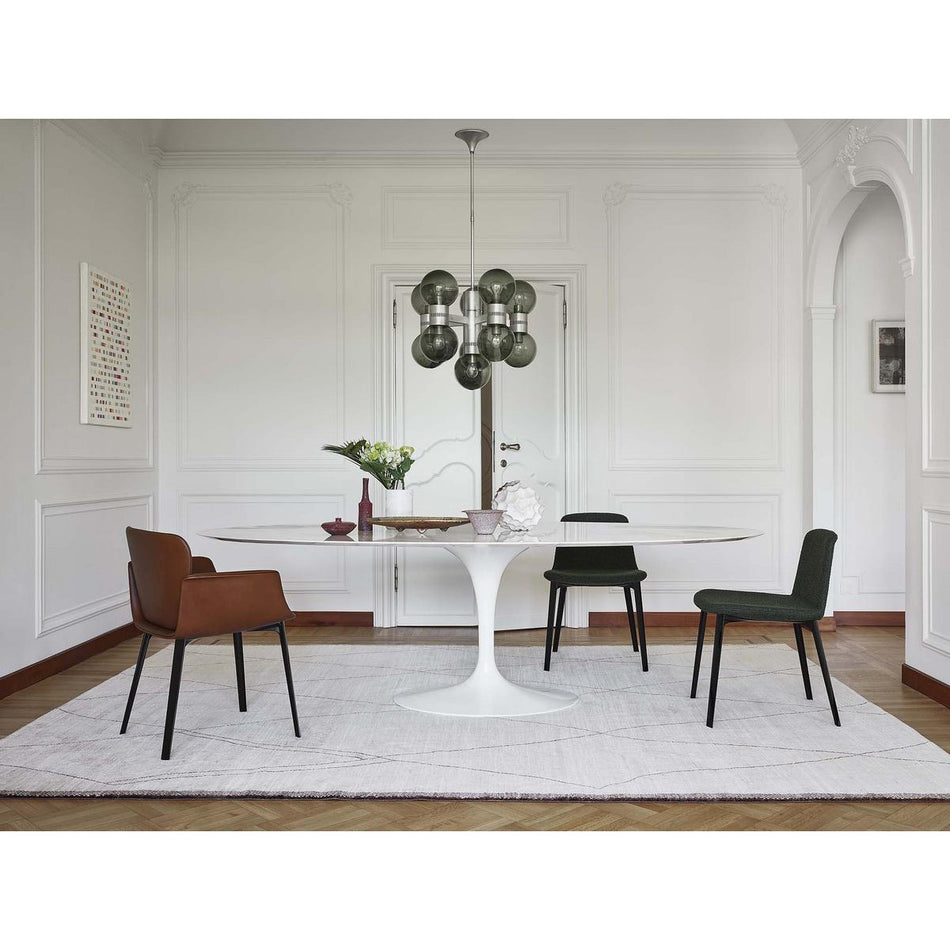 Saarinen Dining Table Oval - White Base