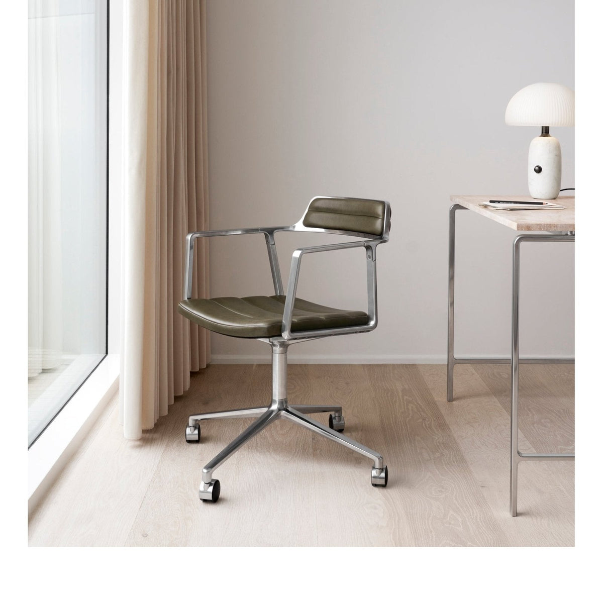 Vipp - VIPP452 - Swivel Chair - Bosco Green Leather - Castors - Skandium London