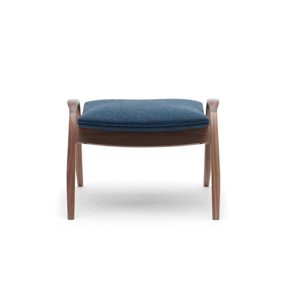 Carl Hansen - FH430 the signature footstool - Skandium London