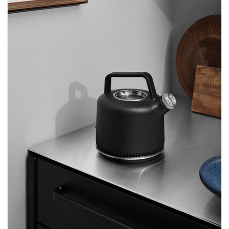 Vipp - VIPP501 - Electric Kettle - Skandium London