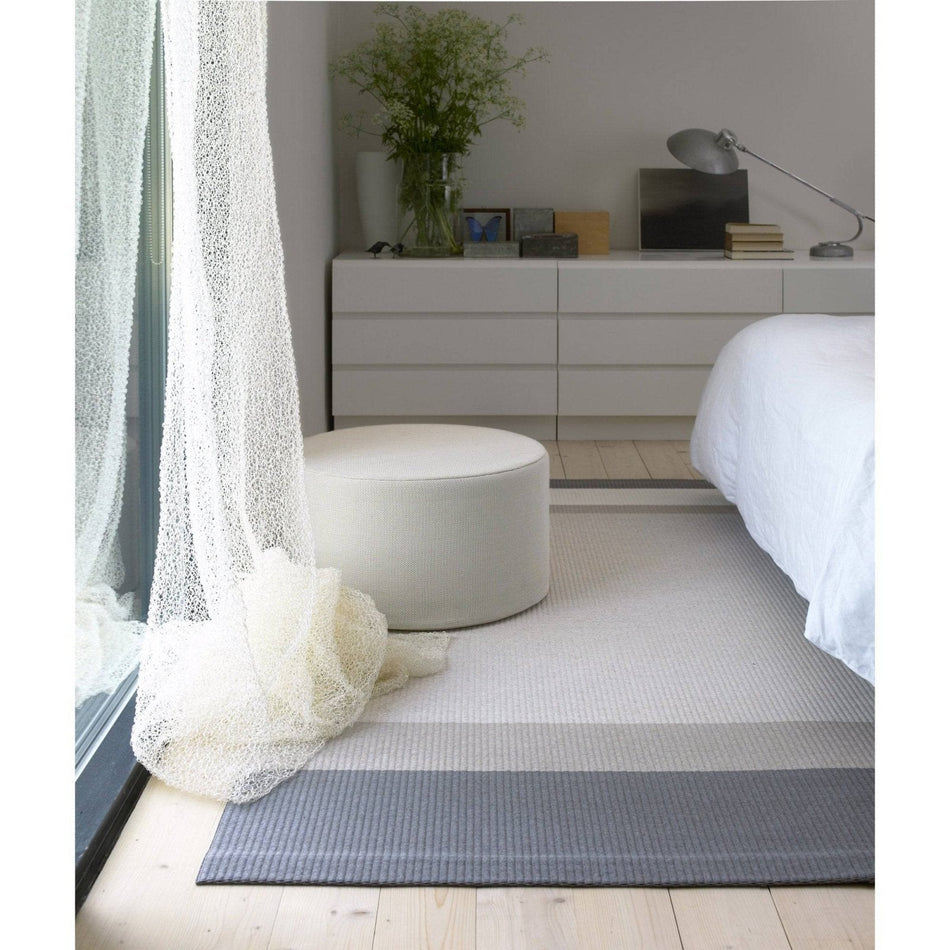 Woodnotes - Panorama rug, stone/white 1331501 - Skandium London