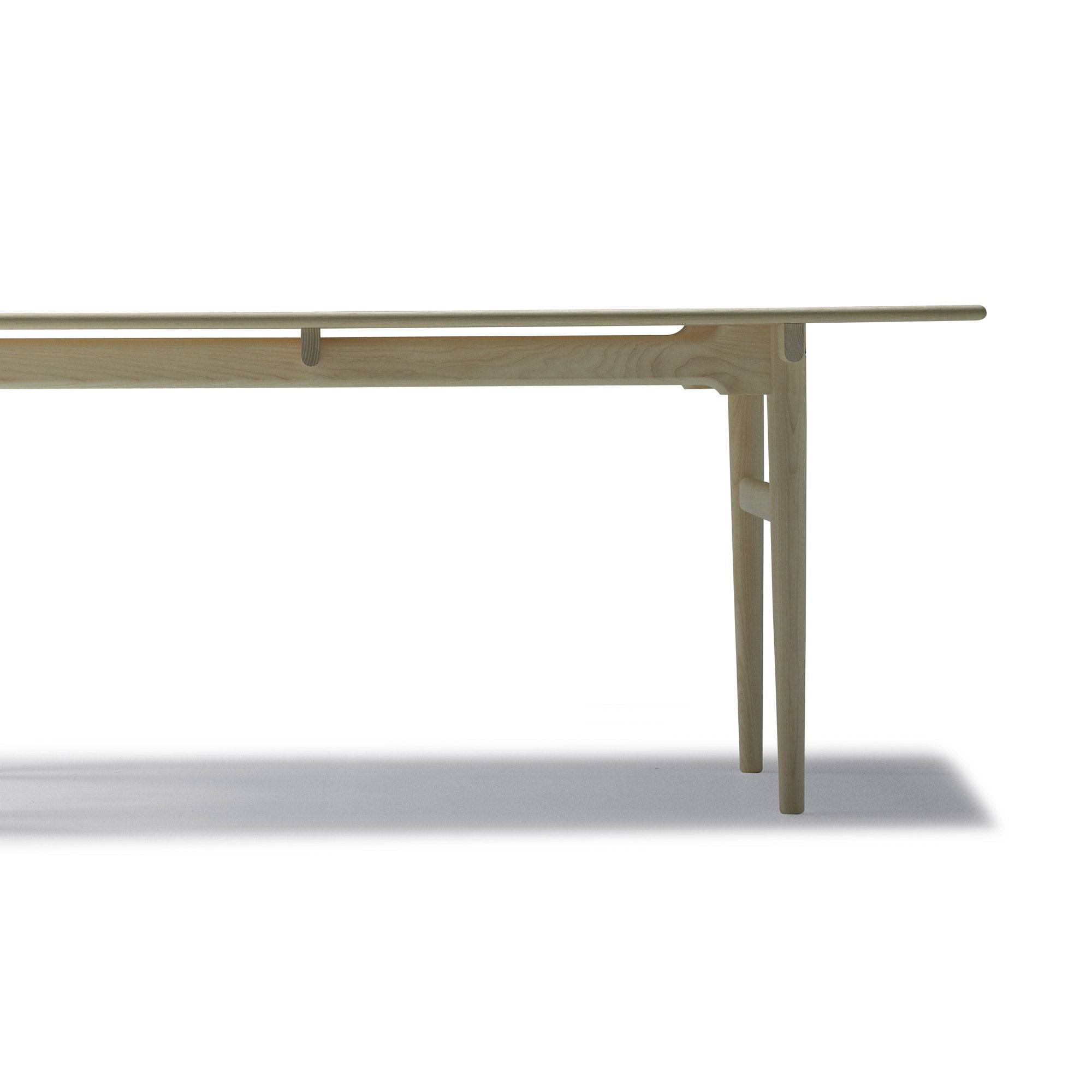 Carl Hansen - CH327 table - Skandium London