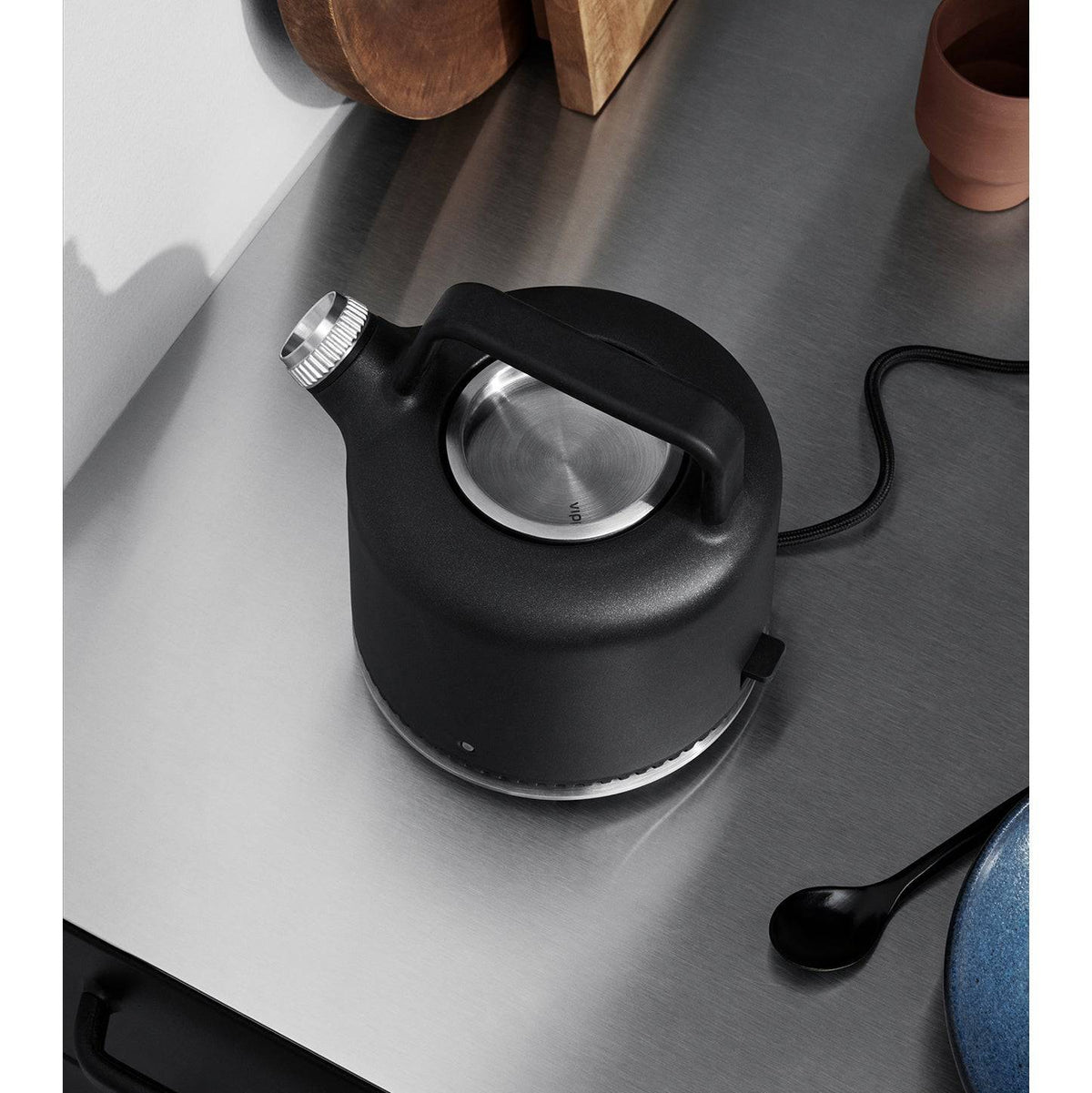 Vipp - VIPP501 - Electric Kettle - Skandium London