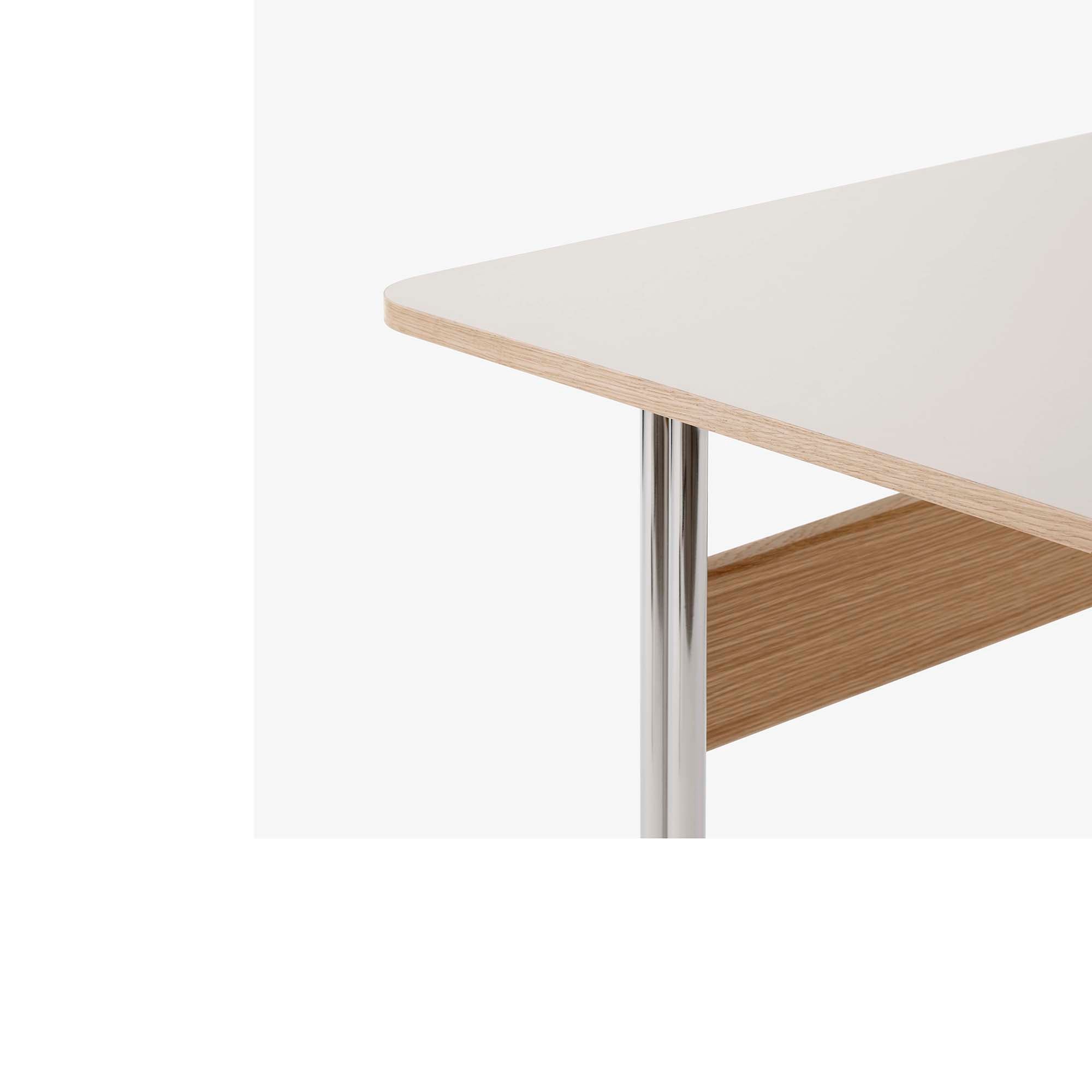 Pavilion Desk AV16 | &Tradition | Skandium London