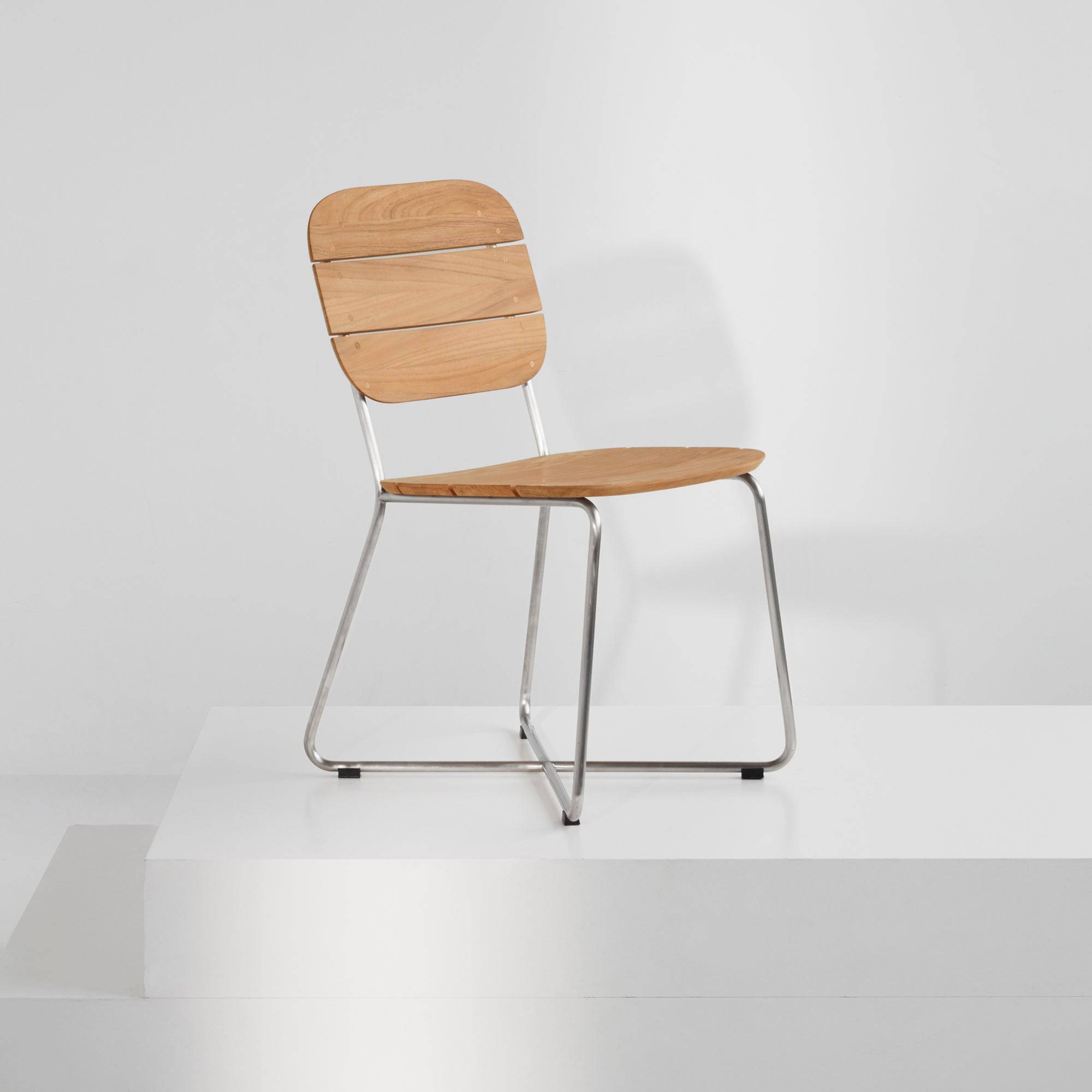 Fritz Hansen - Lilium Chair - Skandium London