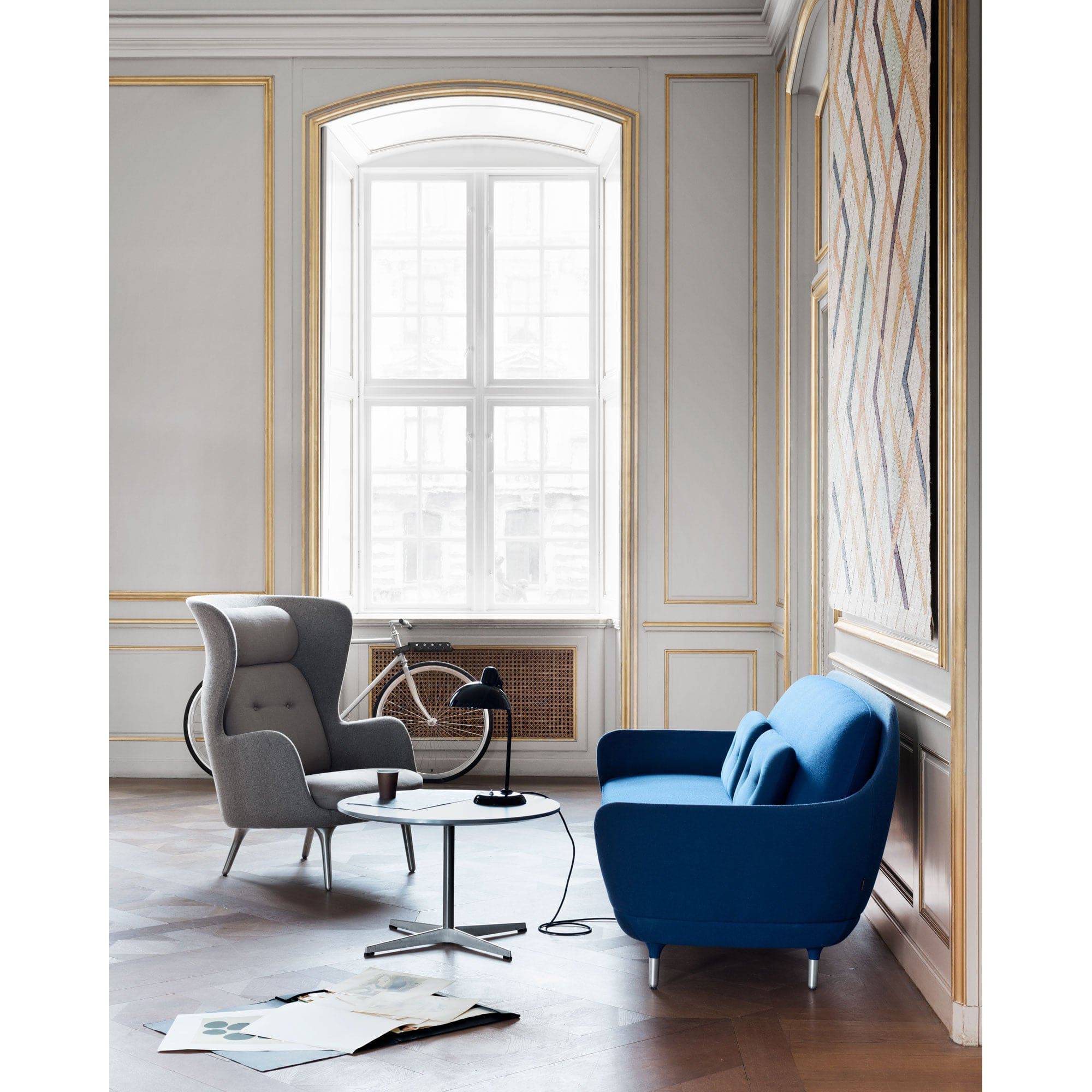 Ro™ Easy Chair | Fritz Hansen | Skandium London