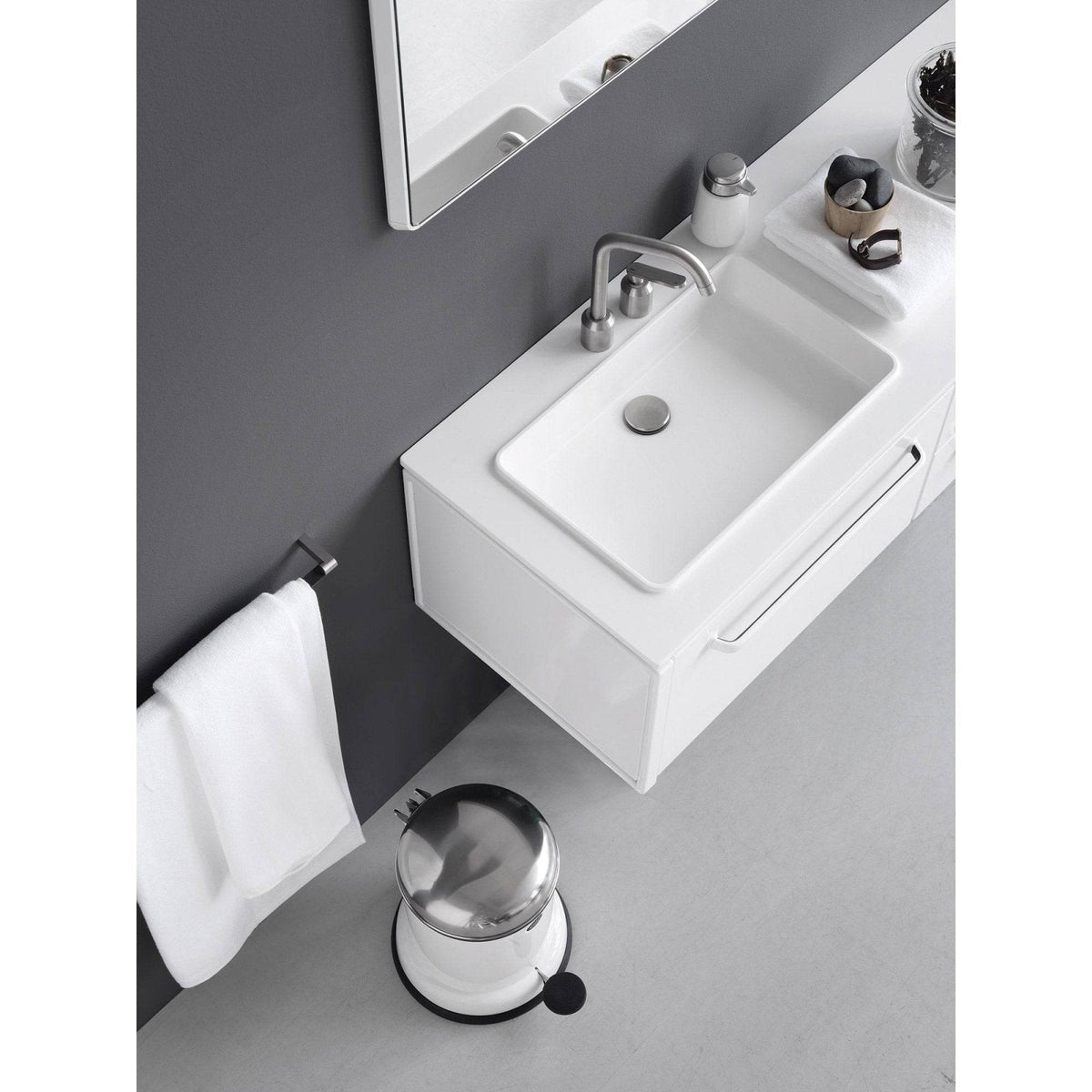 Vipp - VIPP9 - Soap Dispenser - Skandium London