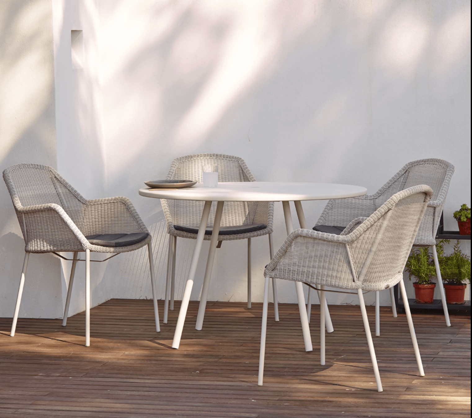 Cane-line - Breeze Chair - Stackable - Skandium London