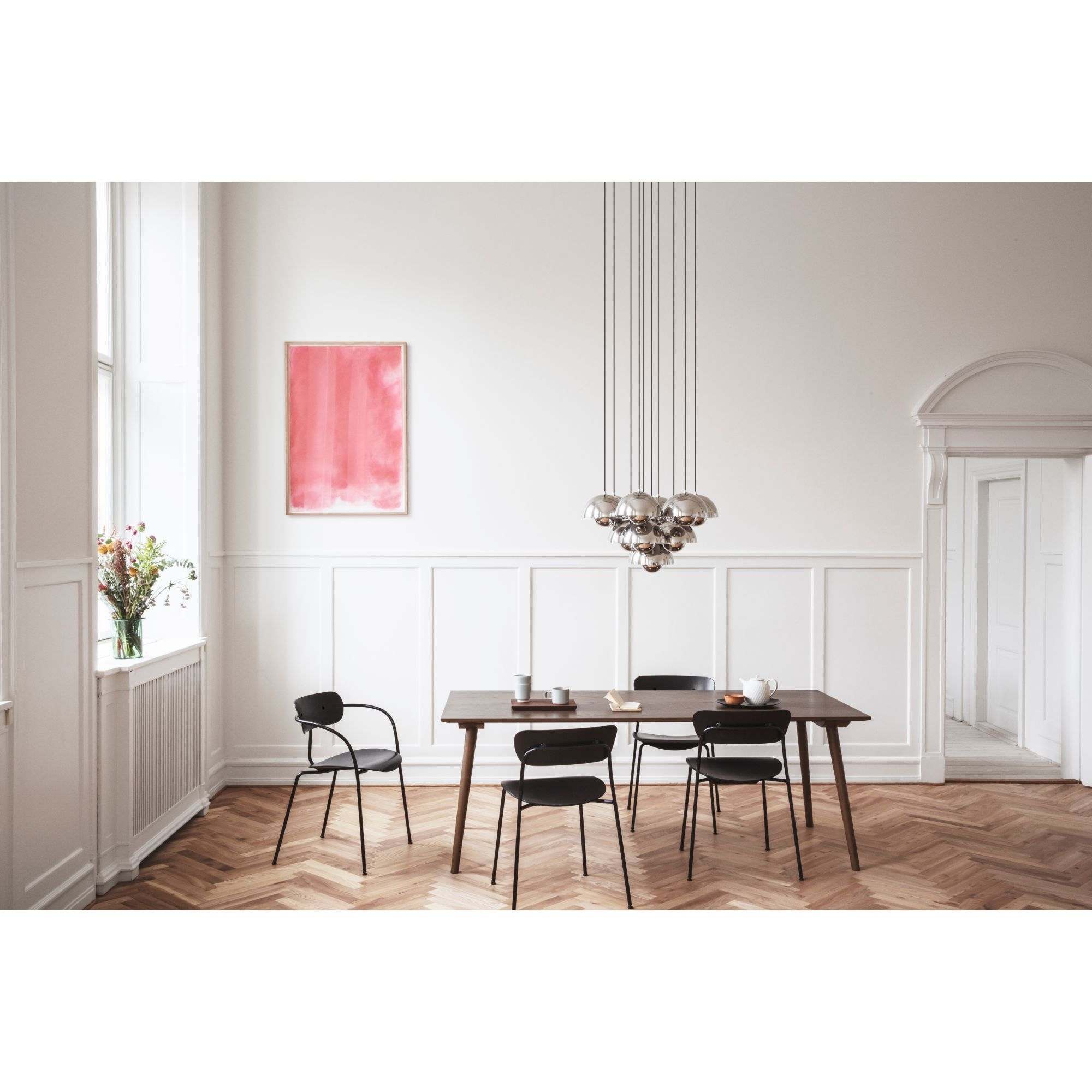 Pavilion Chair AV1 | &Tradition | Skandium London