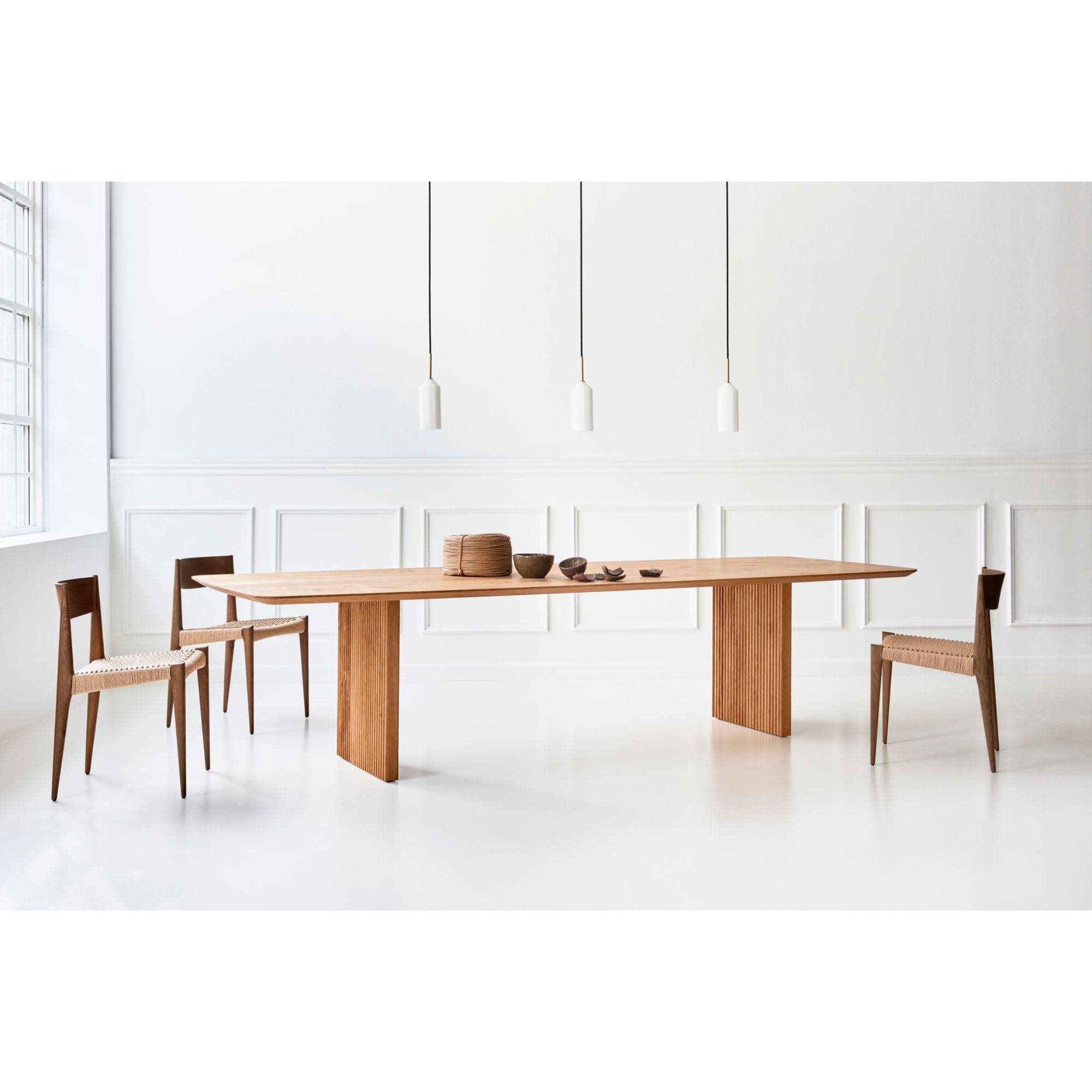 dk3 - Ten Dining Table - Skandium London