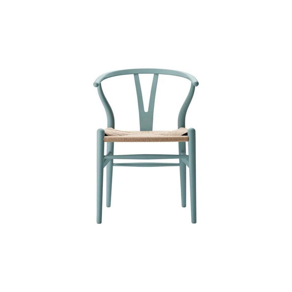 CH24 Wishbone chair in colour - Pewter blue - Natural paper cord (Outlet)