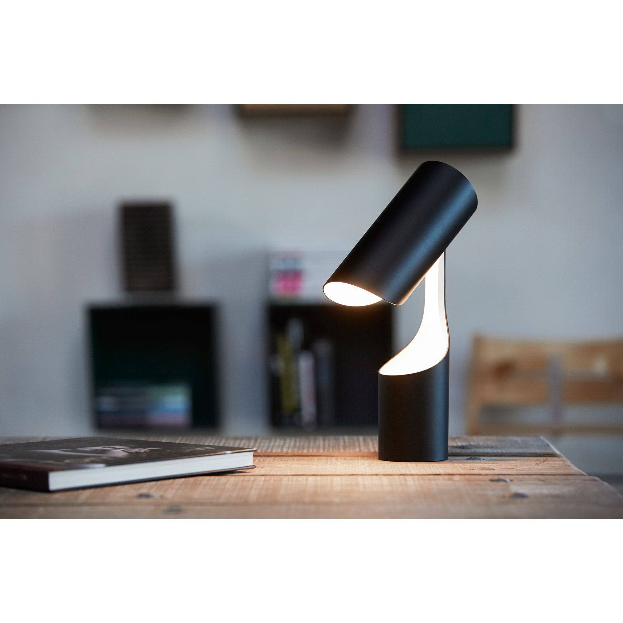 Le Klint - 353 B Mutatio Lamp - Skandium London