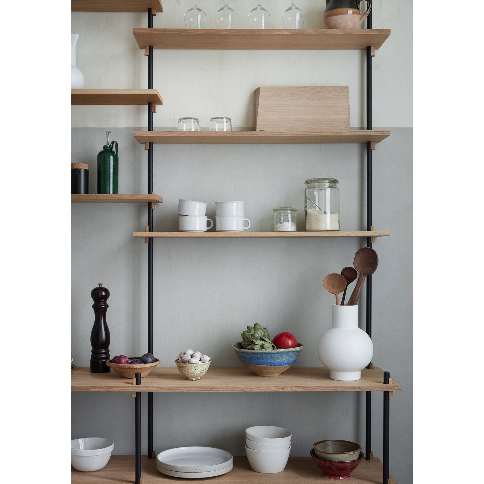 MOEBE - Shelving System – S.200.2.E - Oak/Black - Skandium London