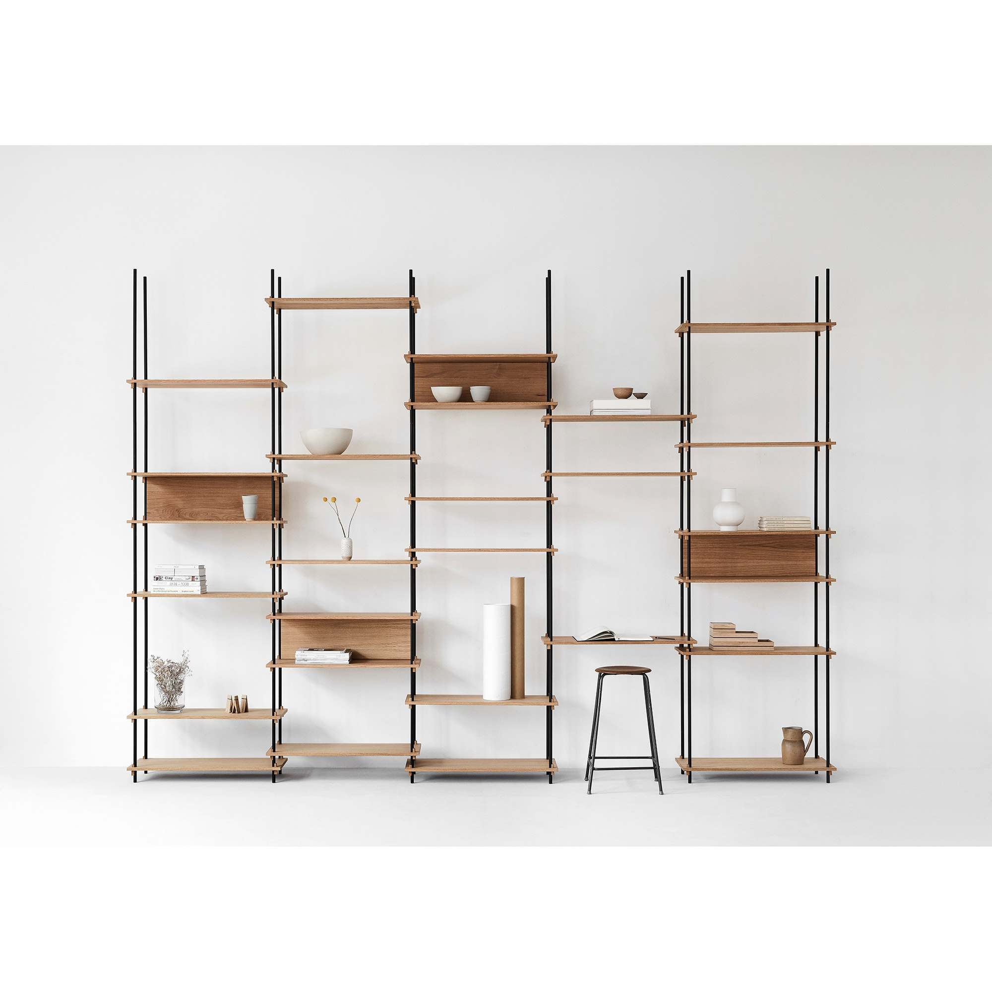 Shelving system | MOEBE | Skandium London