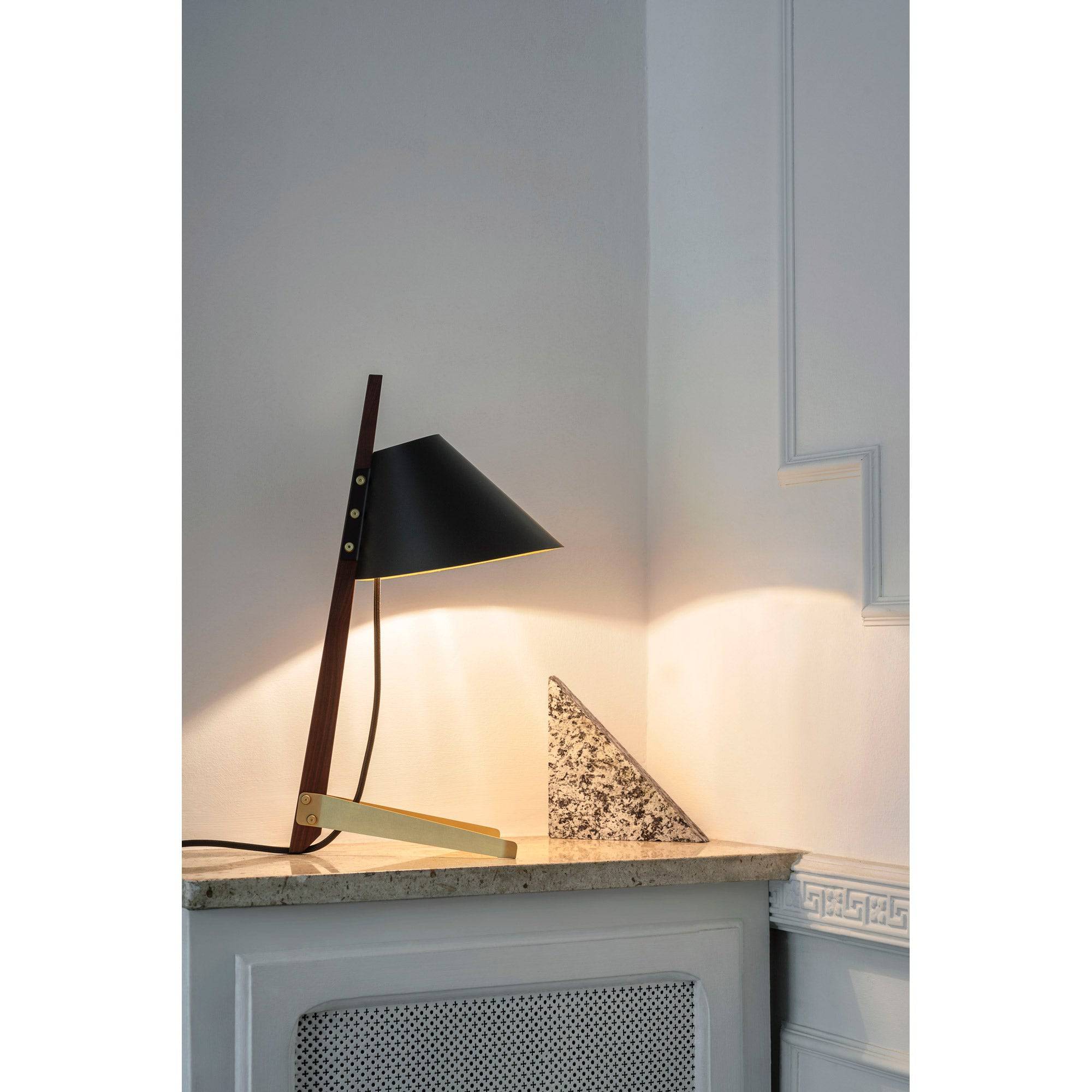 Billy Table Lamp | Ilse Crawford Edition | Kalmar | Skandium London