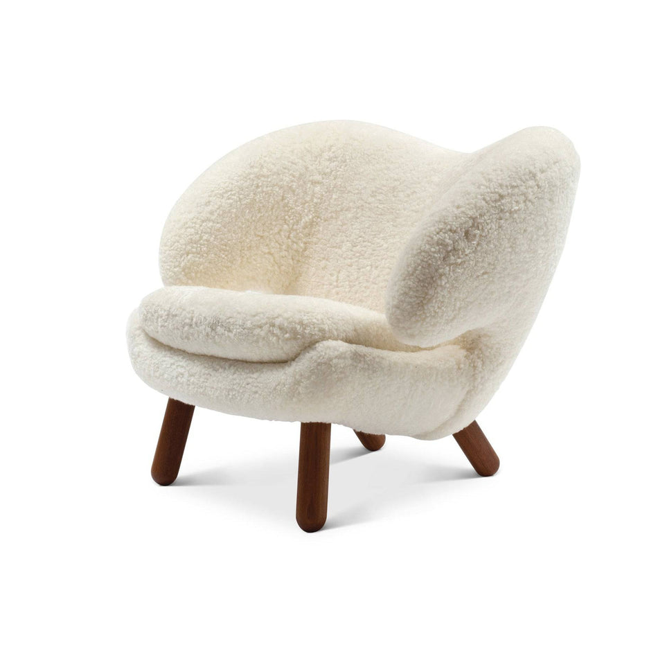 House of Finn Juhl - Pelican Lounge Chair - Sheepskin - Skandium London