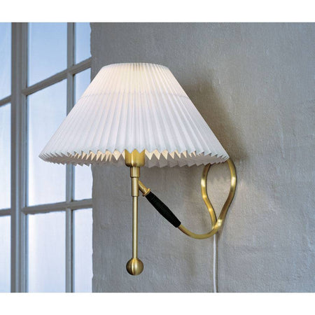 306 Wall lamp | Le Klint | Skandium London