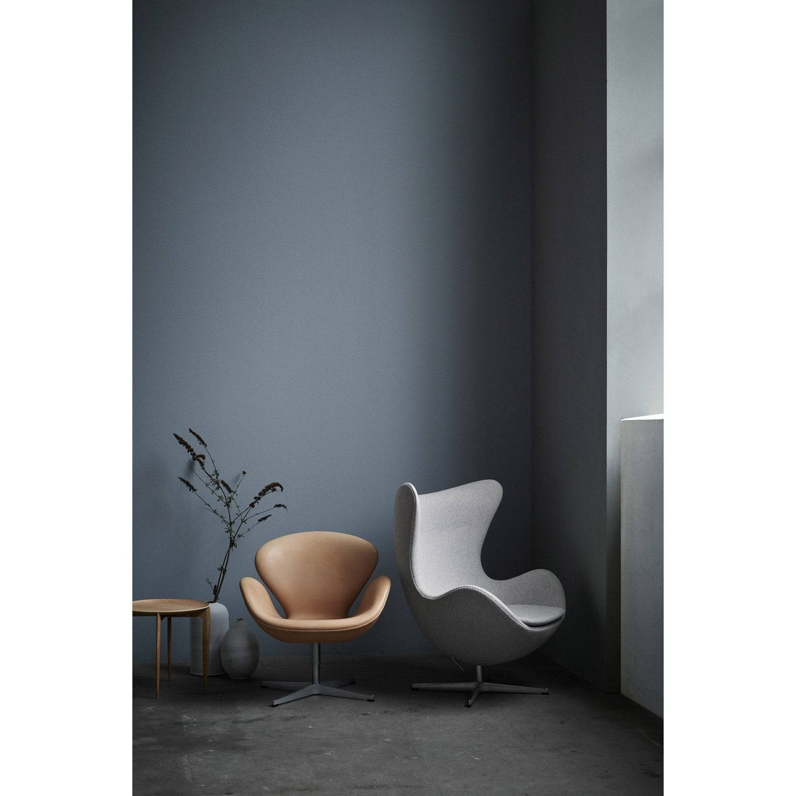 Fritz Hansen - Arne Jacobsen Egg™ chair - Skandium London