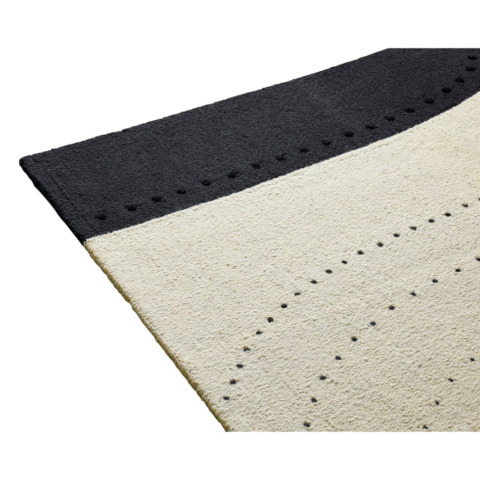 Fritz Hansen - Dotted balance rug - Skandium London