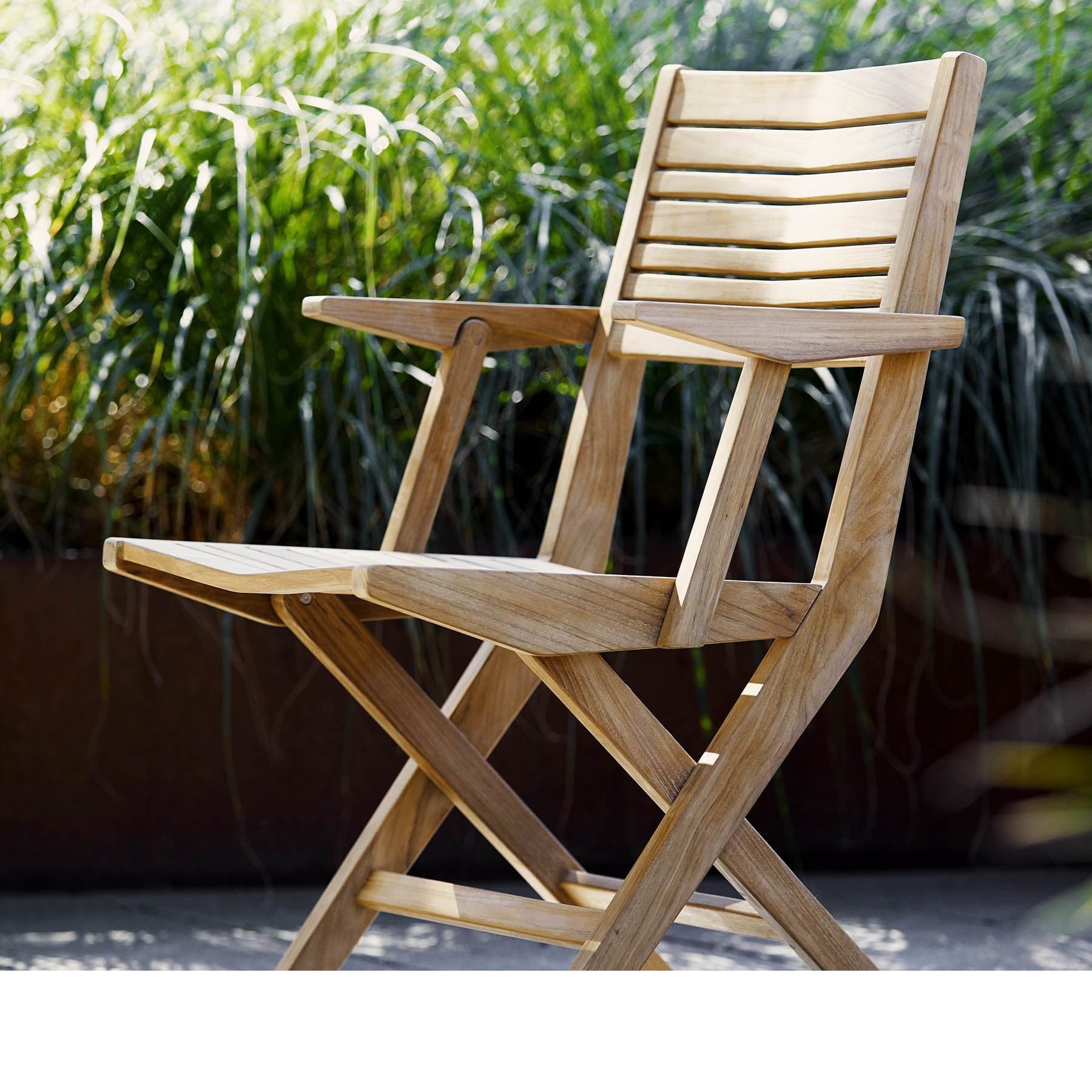 Flip Folding Armchair | Cane-line | Skandium London