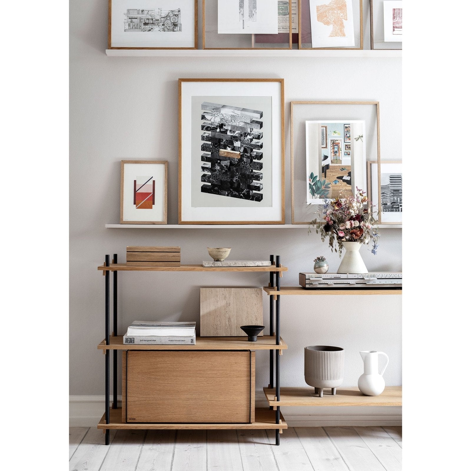 MOEBE - Shelving System – S.200.2.B - Oak/Black - Skandium London