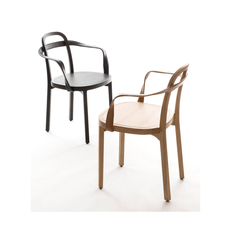 Siro+ chair with Armrests | Woodnotes | Skandium London