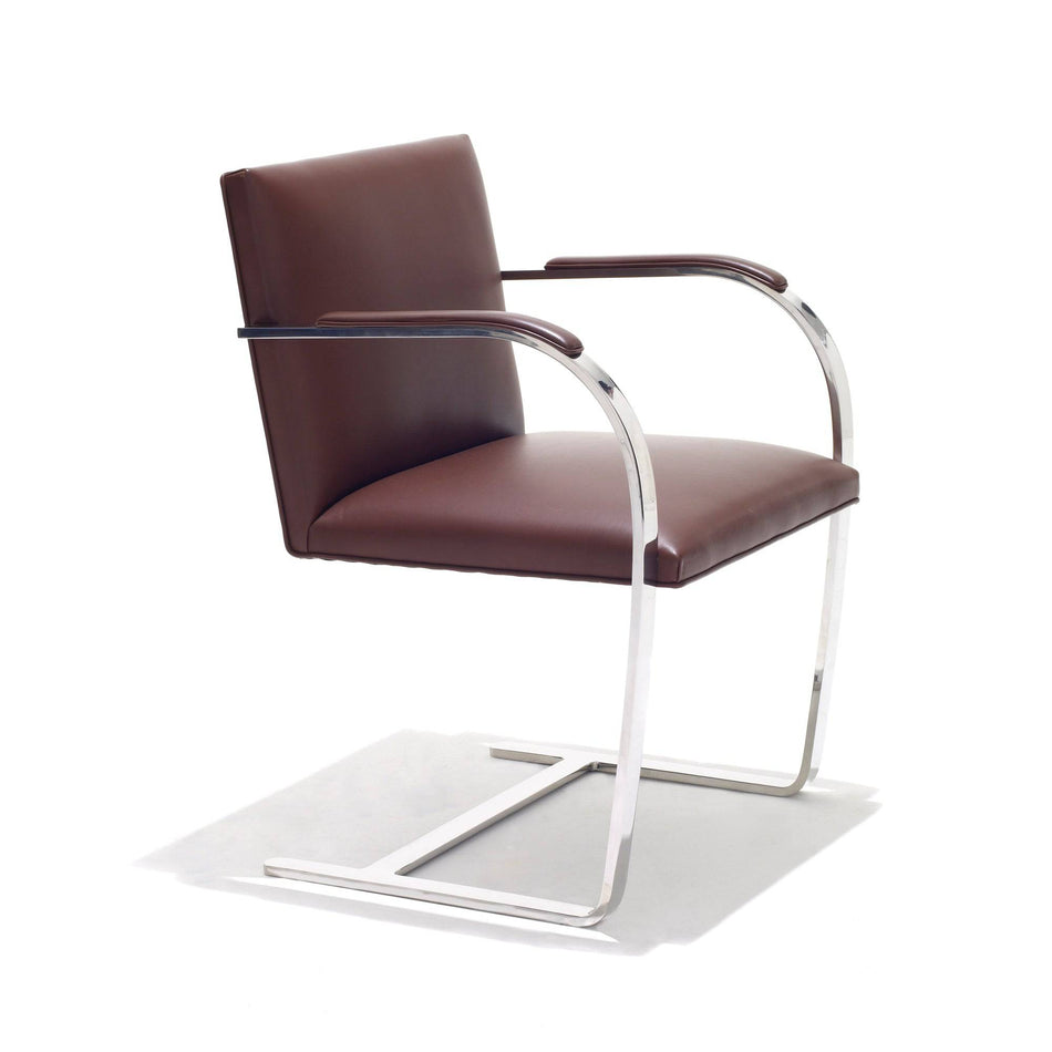 Knoll - Brno chair - flat bar - w. arm pads - Skandium London