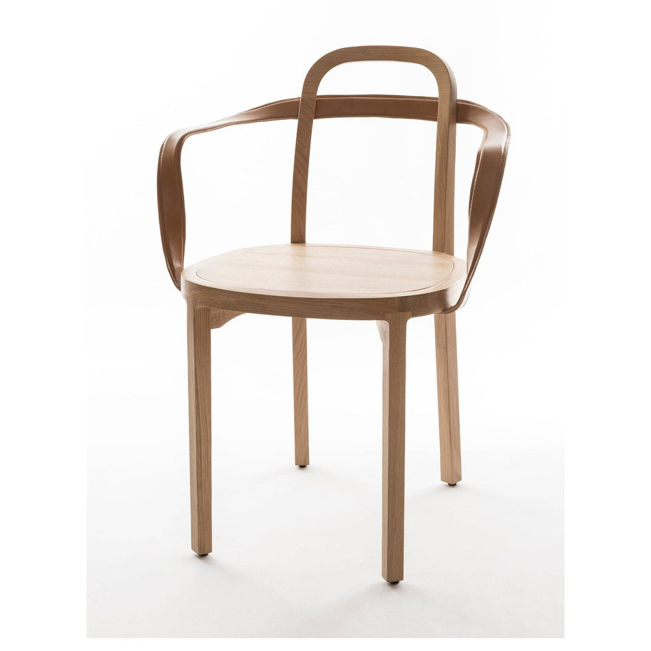 Siro+ chair with Armrests | Woodnotes | Skandium London