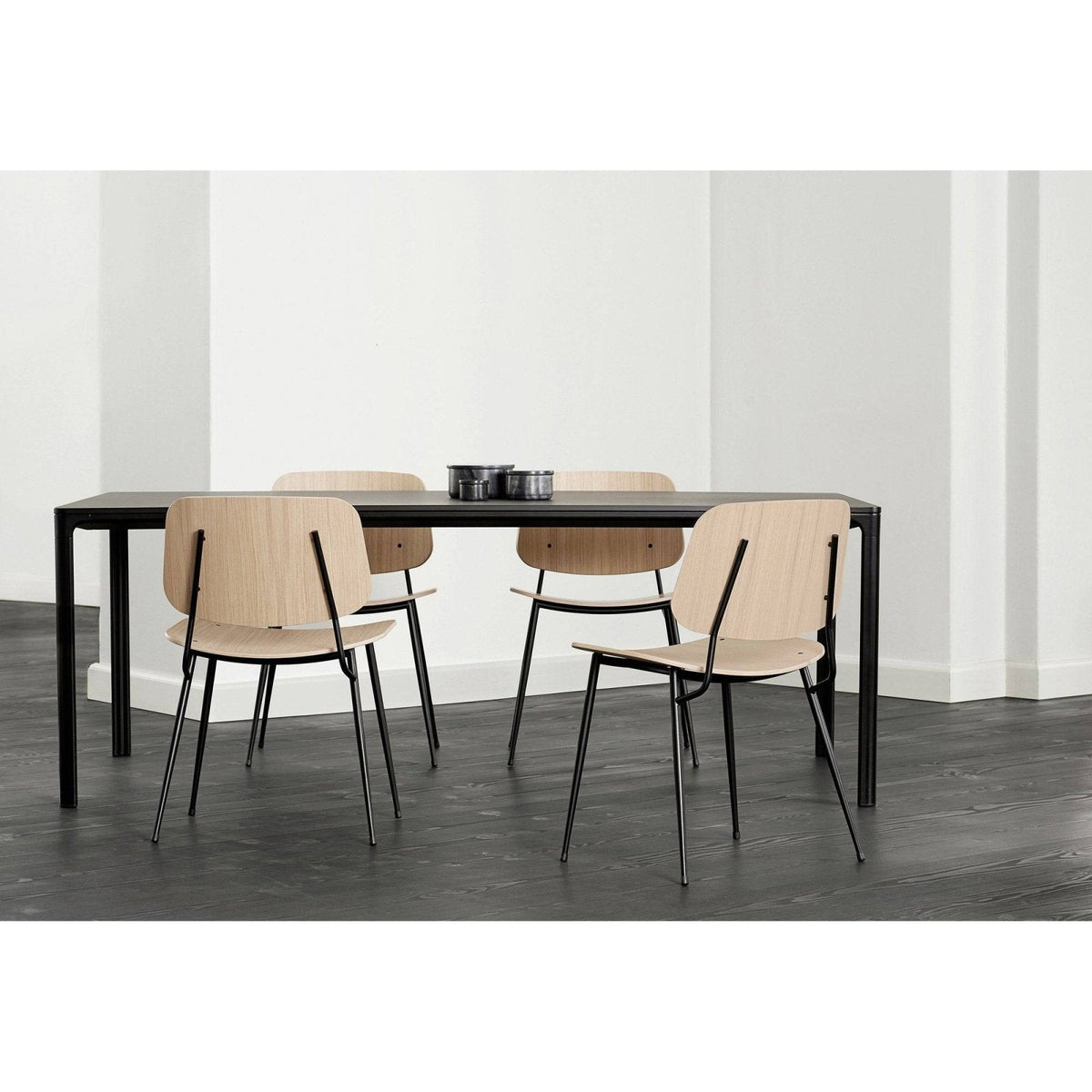 Fredericia - Mesa table - Skandium London