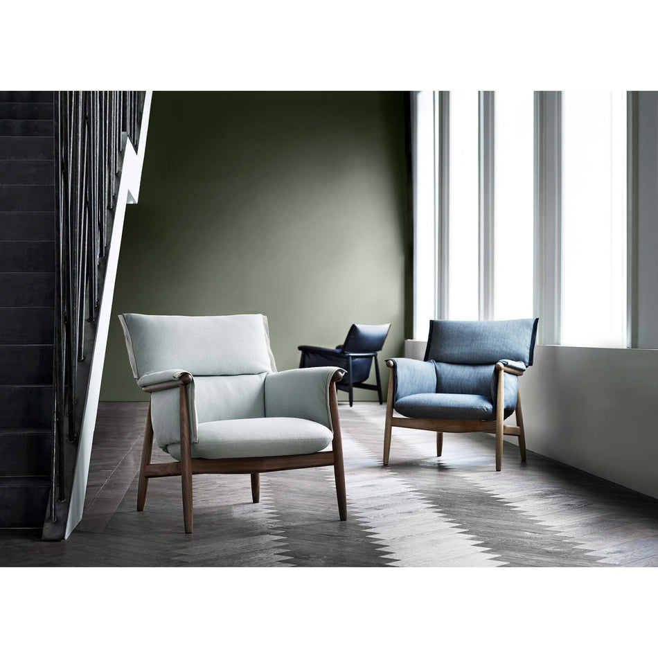 Carl Hansen - Embrace Lounge Chair E015 - Skandium London