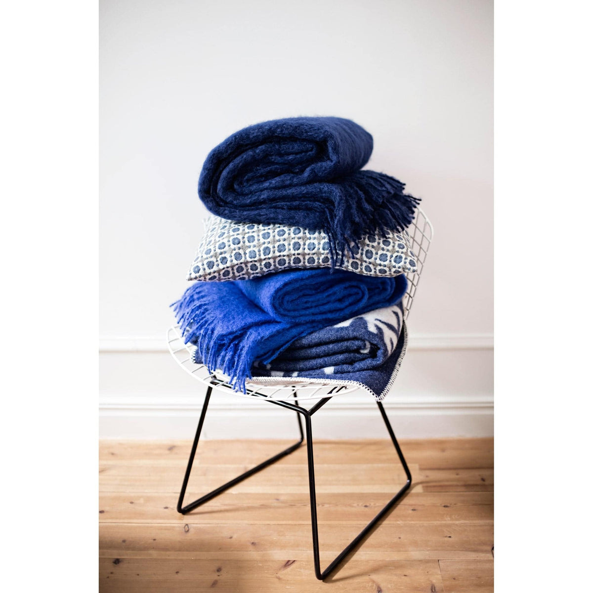 Saaga Uni Mohair Blanket | Lapuan Kankurit | Skandium London