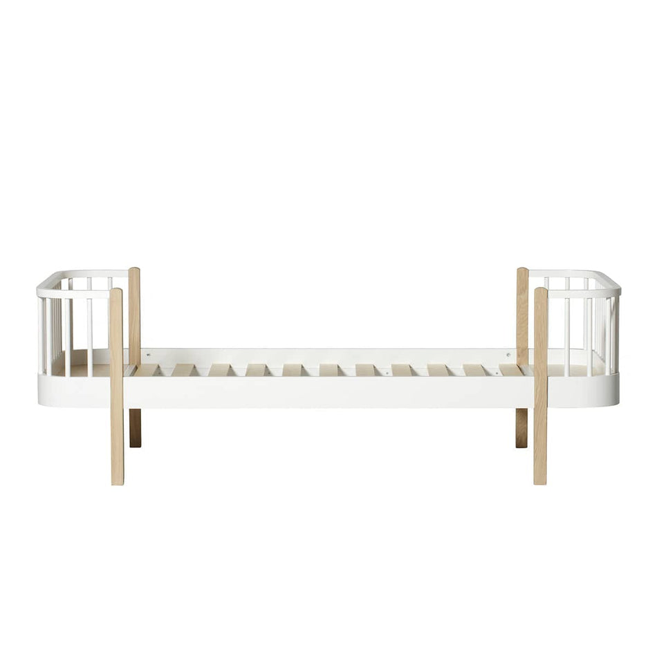 Oliver Furniture - Wood Collection Bed, 90x200 cm, white/oak - Skandium London