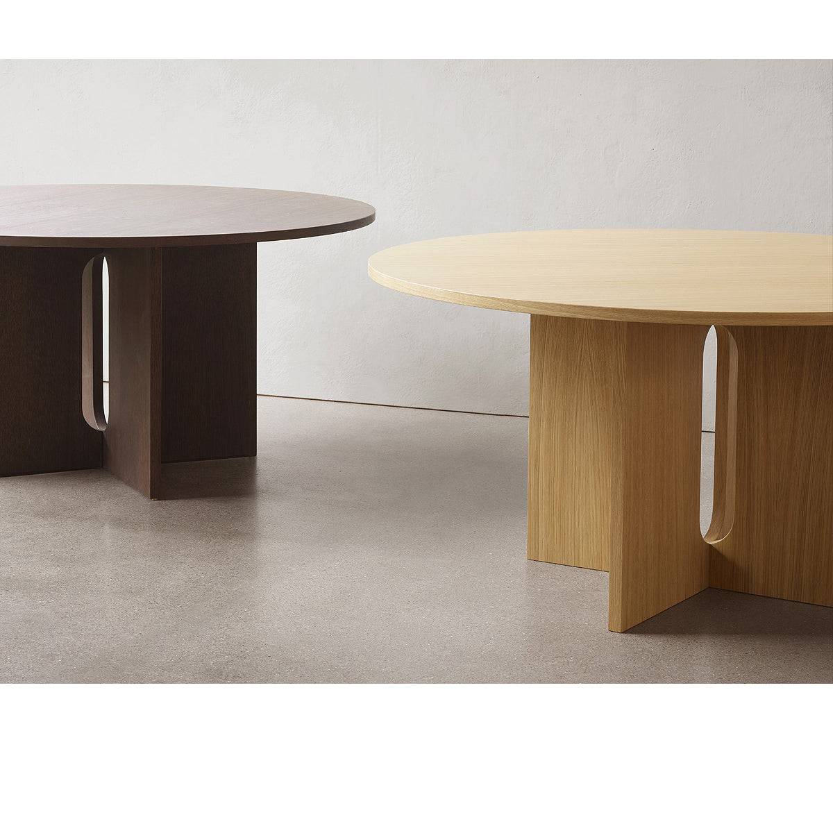 Androgyne Dining Table, Oak | Menu | Skandium London