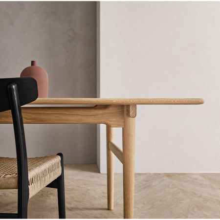 Carl Hansen - CH327 table - Skandium London