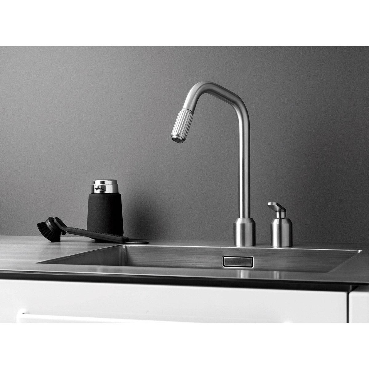 Vipp - VIPP9 - Soap Dispenser - Skandium London