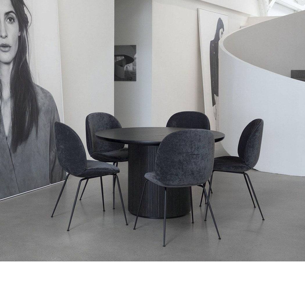 Gubi - Moon dining table - round, Ø: 120cm - Skandium London