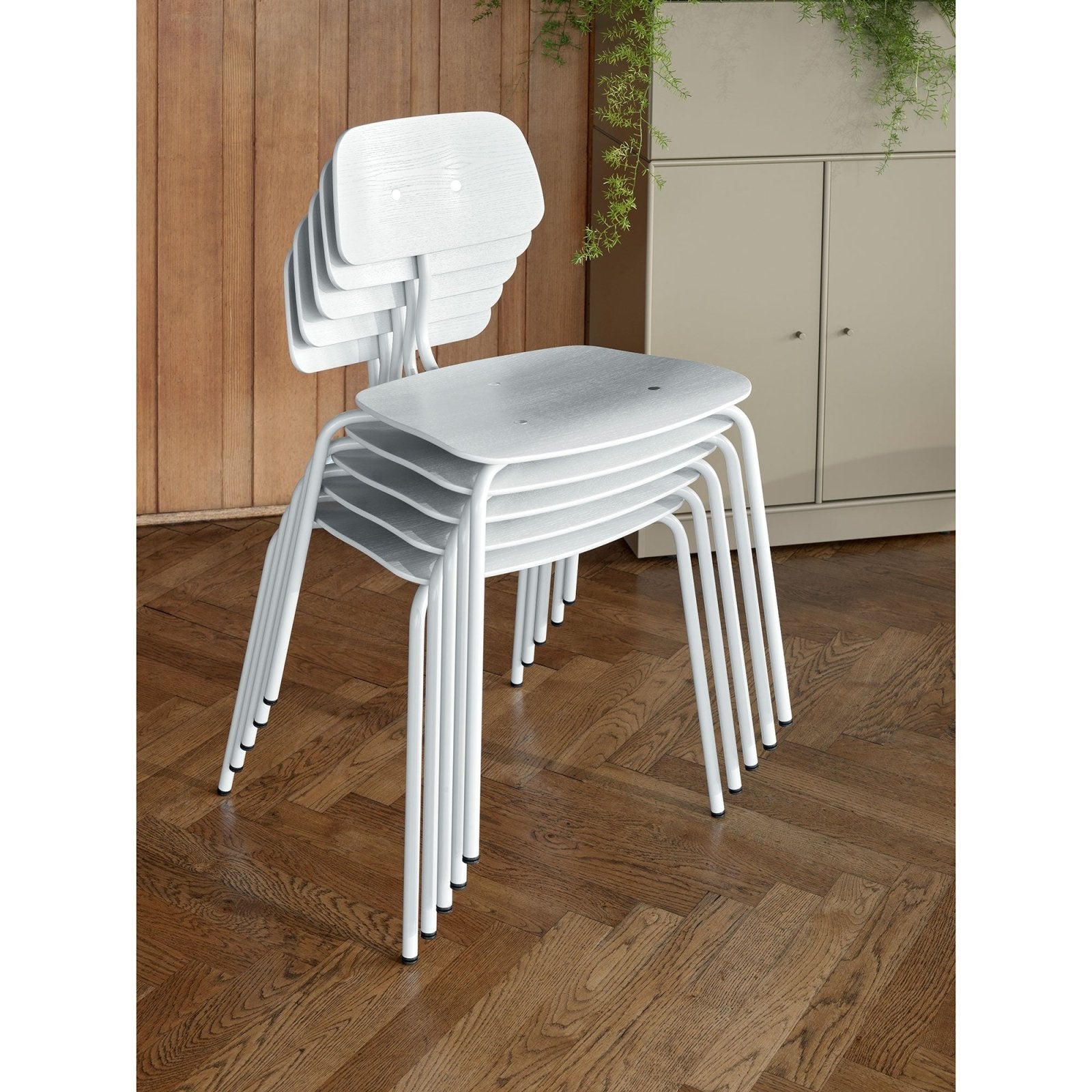 Montana - Kevi 2060 Chair - Skandium London